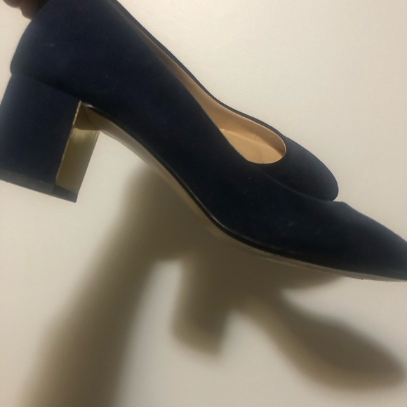 Navy Suede Block Heel Pumps in US 7 - Picture 6 of 8